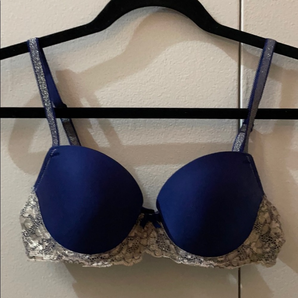 Victoria’s Secret Demi Bra
